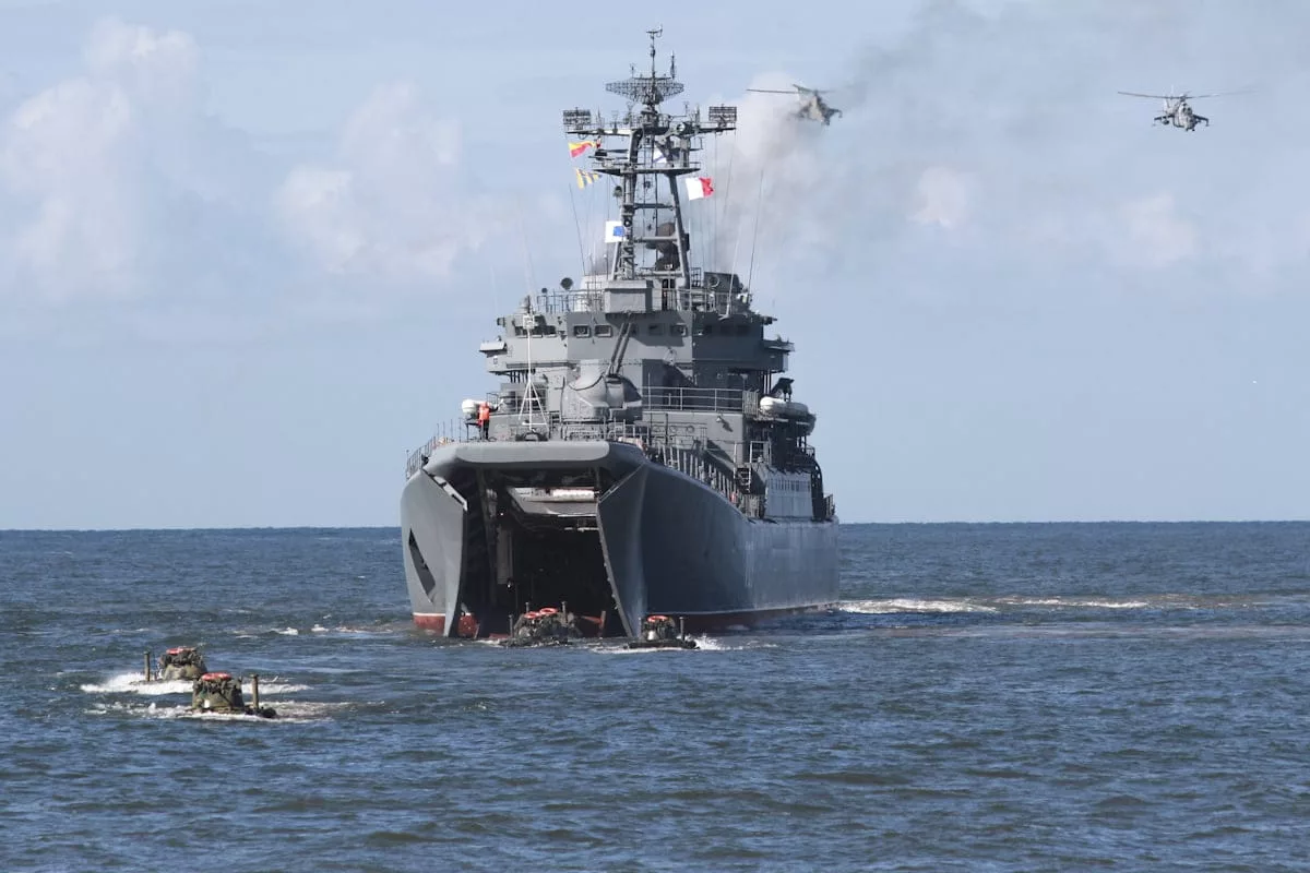 военный корабль Росии отказался штурмовать Одессу
