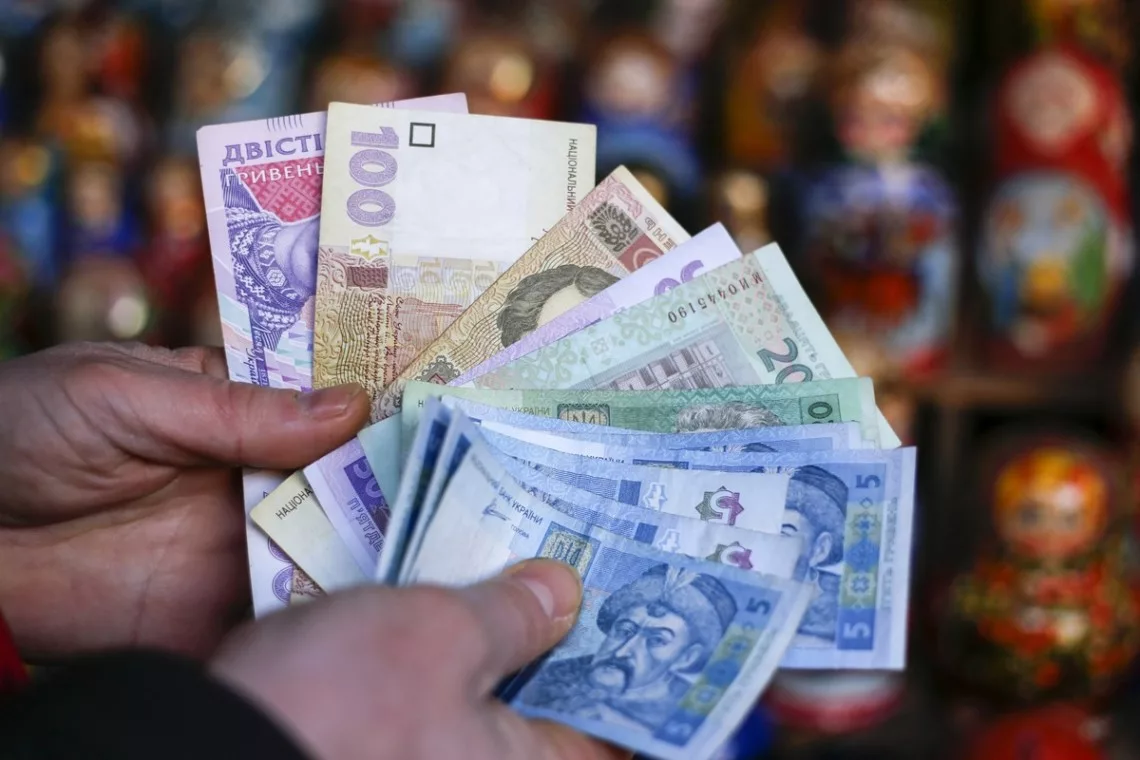 Виплати вимушеним переселенцям в Україні скасують – кому перестануть виплачувати грошову допомогу