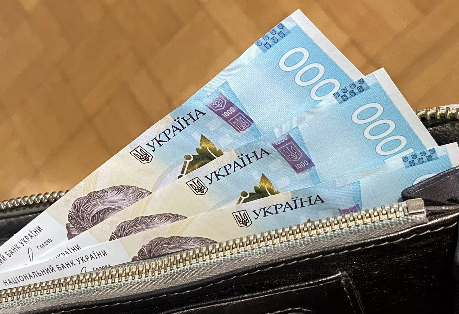 В Україні хочуть запровадити безумовний дохід - щомісячна виплата для усіх громадян
