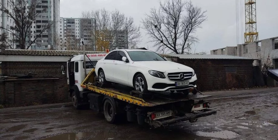 У водіїв почали забирати машини за перевищення швидкості – в якому регіоні вилучають авто