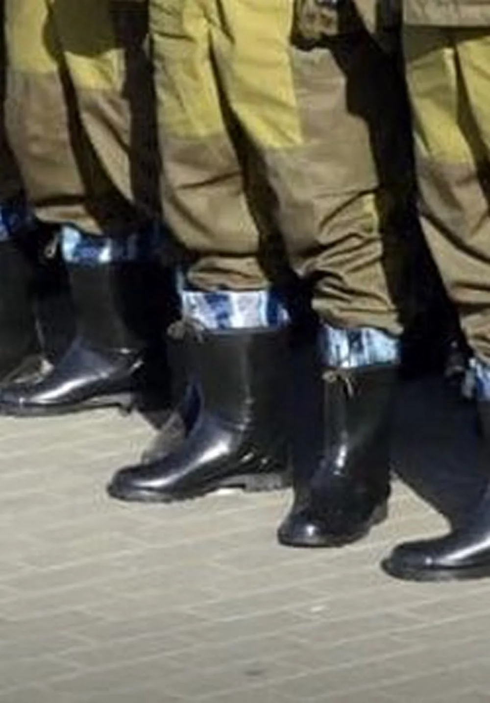 Росія шле до України «гарматне м’ясо» в гумових чоботях з Туви