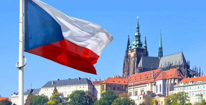 Ринок праці в Чехії: які вакансії пропонують і скільки платять