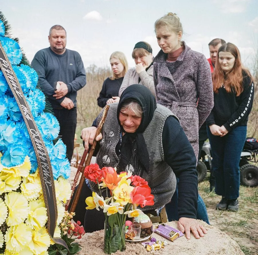 У селі під Миколаєвом окупанти вбили сім’ю 12-річного Тимофія: записи, яких не має бути