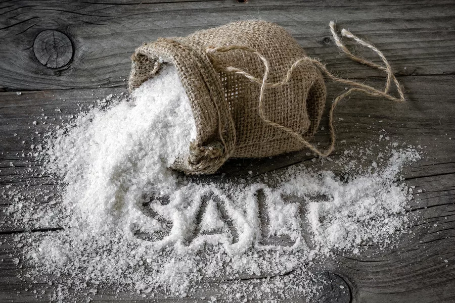 Українцям радять не скуповувати сіль – коли завезуть нову партію і яка буде ціна