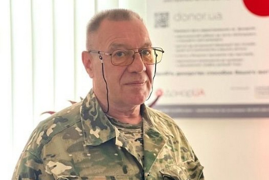 Український військовослужбовець на прізвище Добридень більше сотні разів став донором