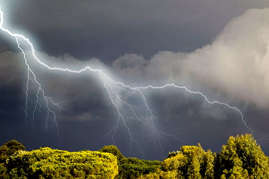 В Україні оголошено штормове попередження – в яких областях погіршиться погода