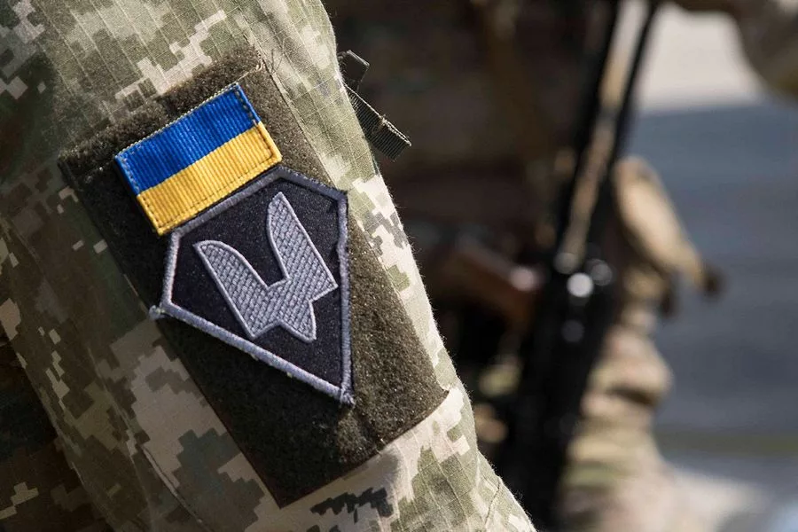 З 1 жовтня жінок в Україні почнуть ставити на військовий облік: кого можуть мобілізувати