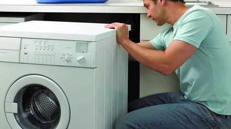 Як зробити так, щоб пральна машинка не "стрибала" під час роботи: дієві поради