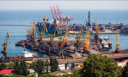 Три порти України відновили роботу та готуються розпочати експорт зерна