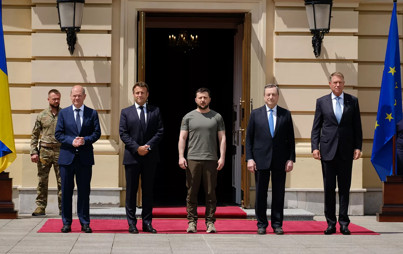 Президент Володимир Зеленський з лідерами Німеччини, Франції, Італії та Румунії