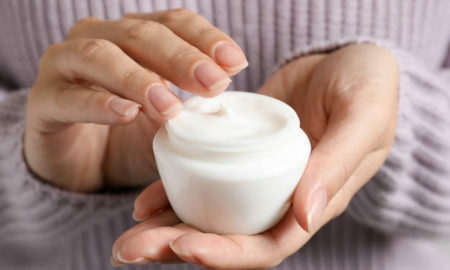 2 способа использования крема для рук после истечения срока годности