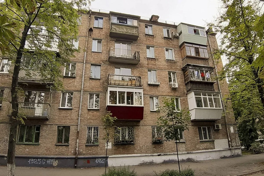 Розроблені варіанти відселення – в Україні планують реконструкцію застарілого житла