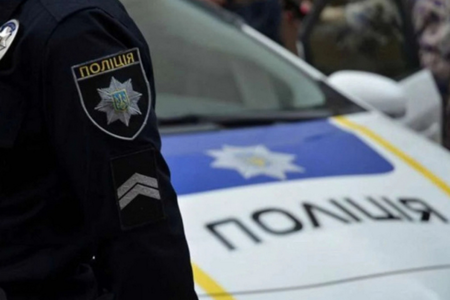 У якому випадку огляд автомобіля поліцейськими в Україні є незаконним