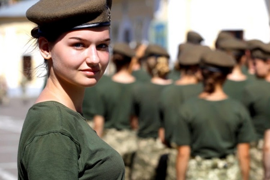 военный учет для женщин отменили