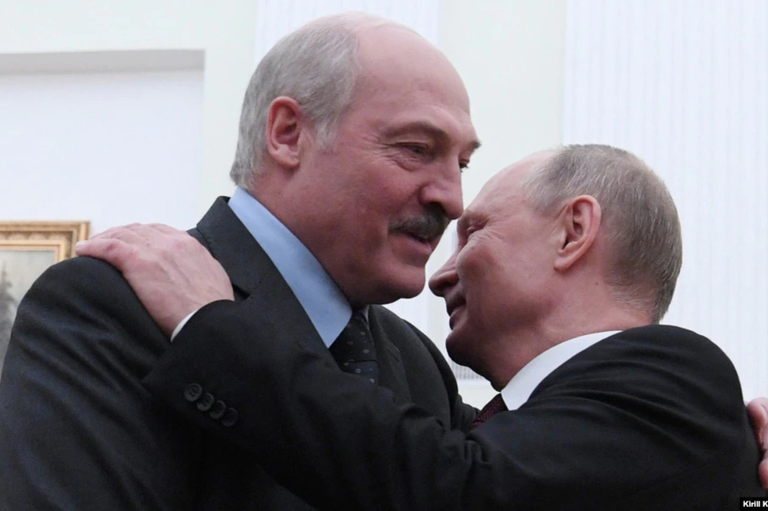 Лукашенко потролив путіна за ядерні погрози: "а ти скільки жити збираєшся"
