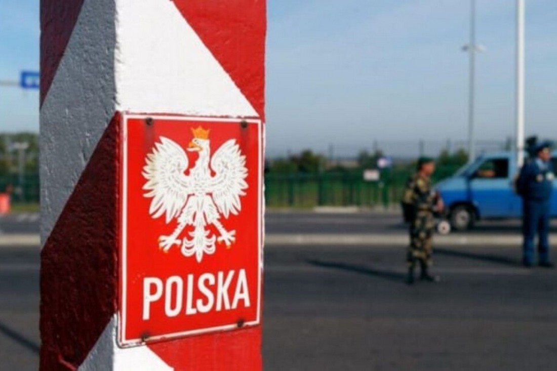 Українці у Польщі зможуть поповнювати свої картки через термінали - подробиці