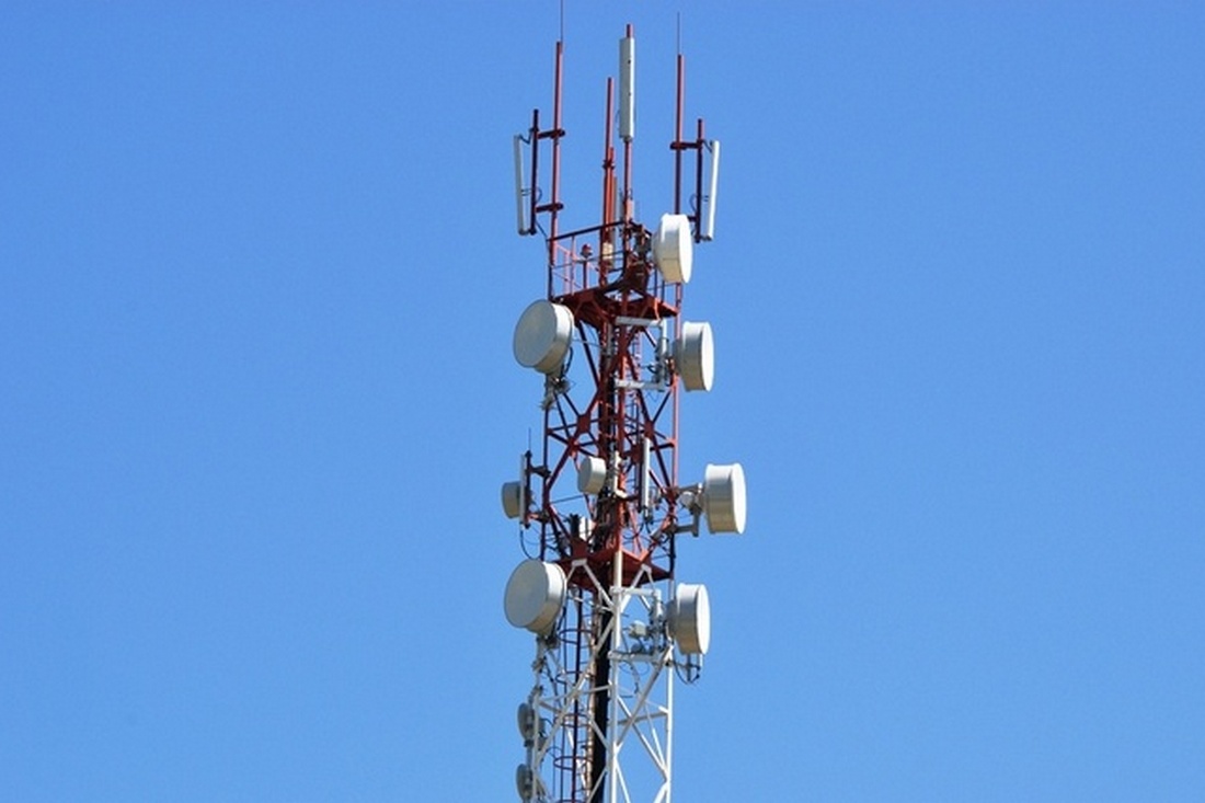 Мобільні оператори пояснили, чому під час віялових відключень зникає зв'язок та мобільний інтернет