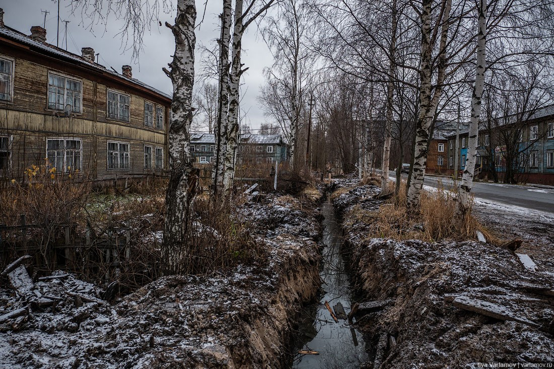 Росіяни "перетворили" село Архангельське під Херсоном на справжній Архангельськ - порівняйте фото