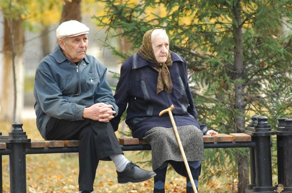 В Україні змінюються правила виходу на пенсію за віком: подробиці