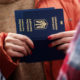 Оформлення посвідчення особи на повернення в Україну - хто і як може отримати документ