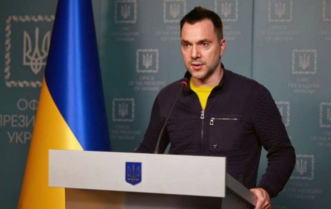 Чому Росія не обстріляла Україну 29 листопада - пояснив Арестович