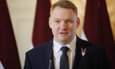 Голова сейму Латвіі заявив, що насправді СРСРС розпадається тільки зараз