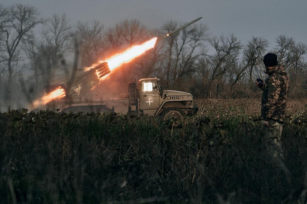 10 автомобілів з пораненими і вбитими окупантами на Запоріжжі: війна в Україні 3 грудня, ситуацію на фронті