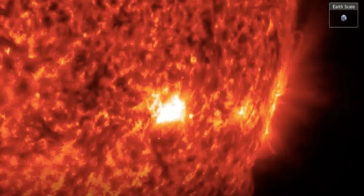 8 потужних спалахів на Сонці за день. До яких проблем це призвело на Землі