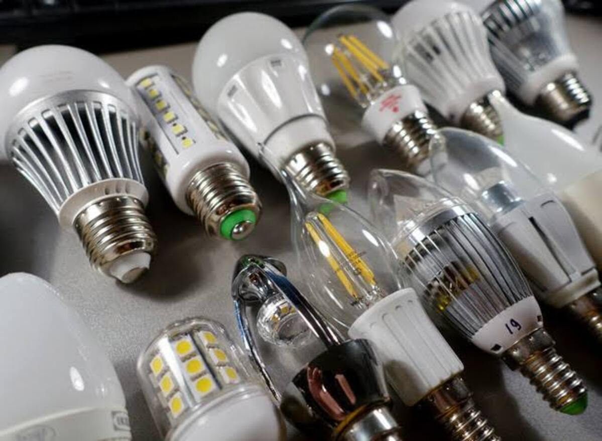 Українці зможуть безкоштовно обміняти лампи розжарювання на світлодіодні