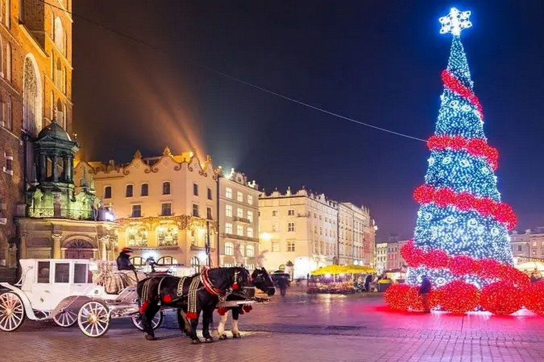 Чому міста Польщі масово відмовляються від публічних святкувань Нового року – стала відома причина