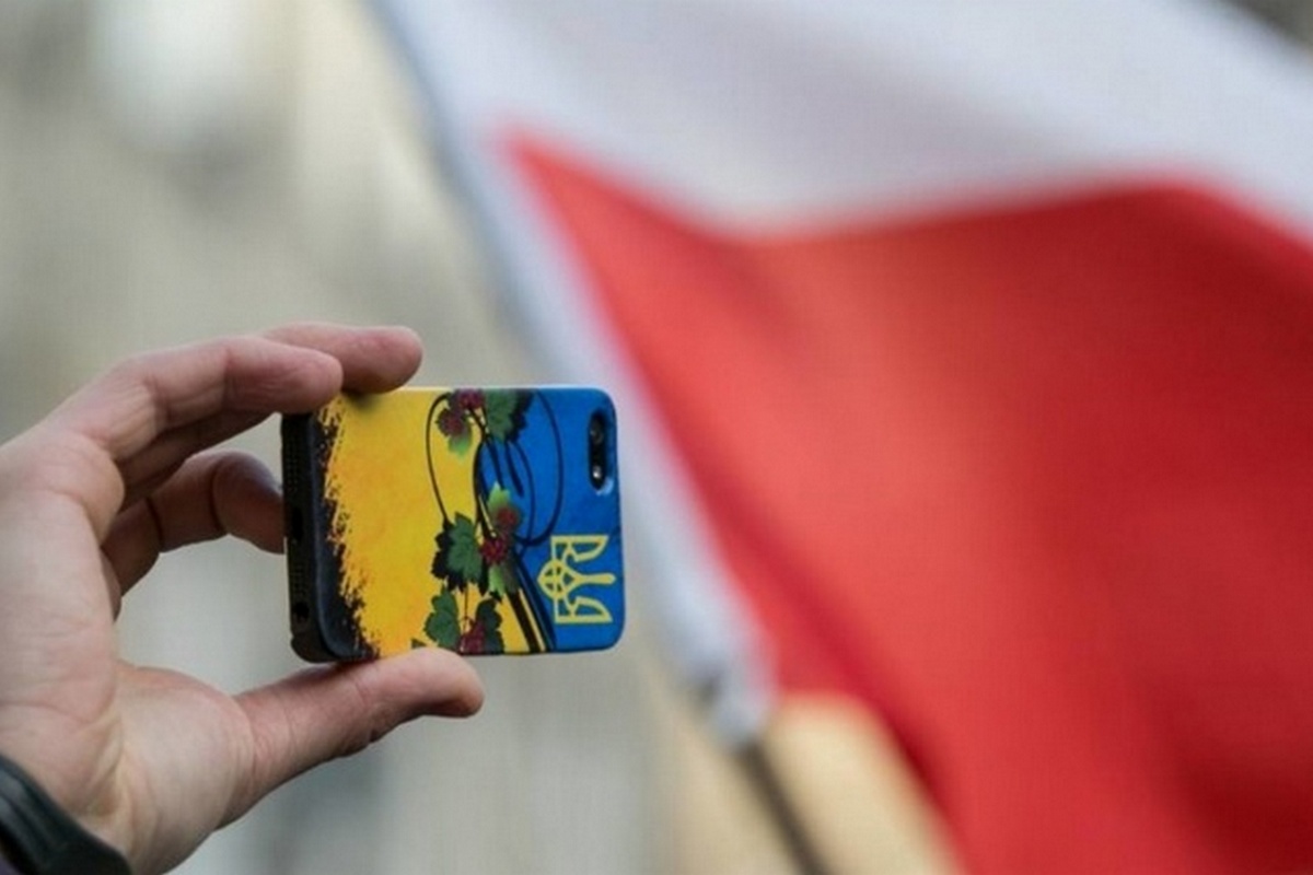 Які зміни чекають українських переселенців у Польщі з березня 2023 року