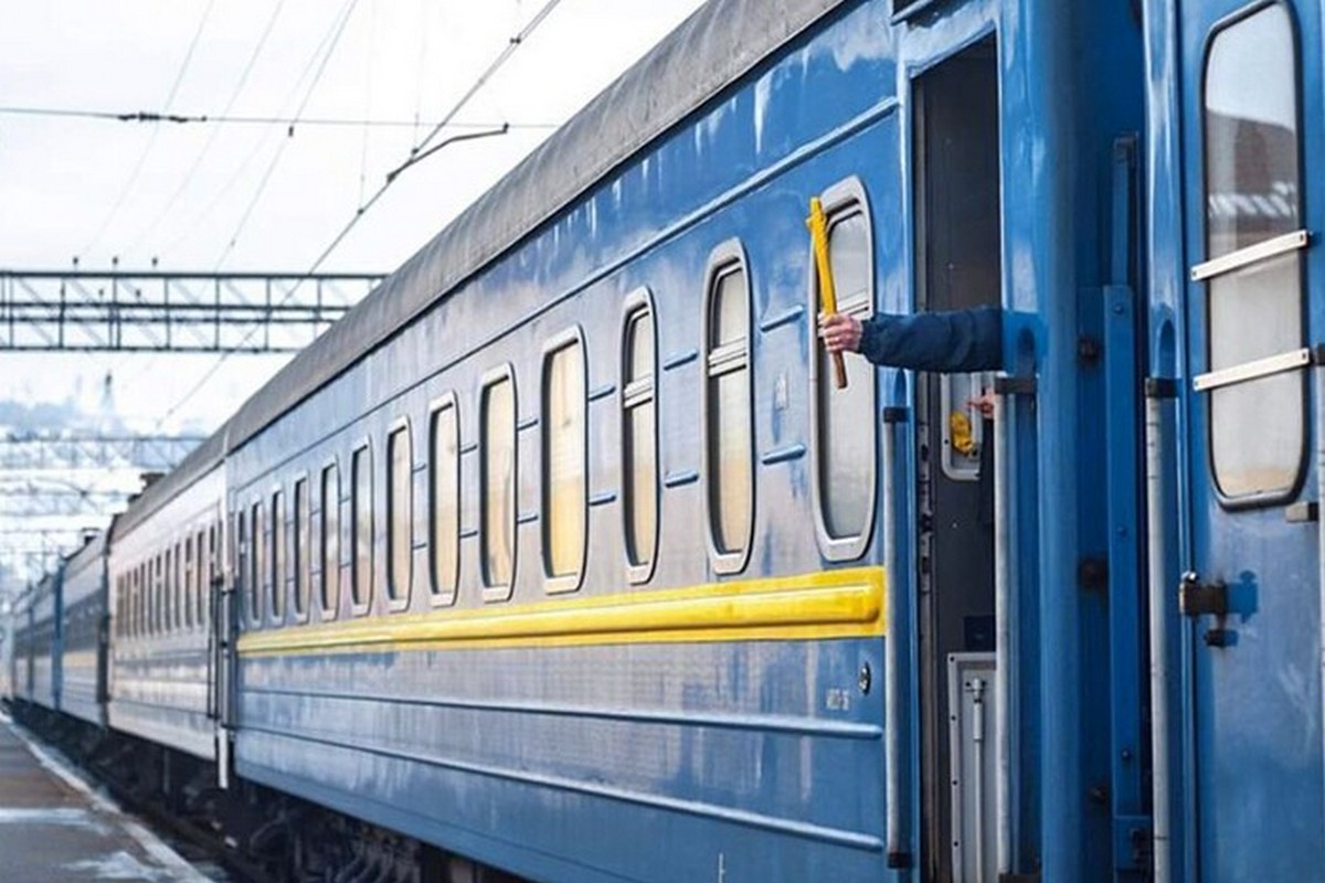 Чи підвищуватимуть ціни на проїзд у поїздах розповіли в Укрзалізниці