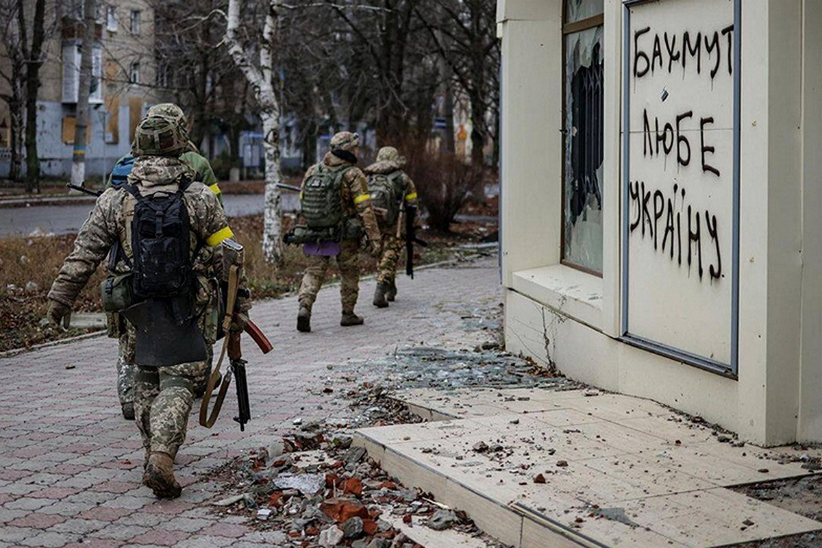 NYT про бої за Бахмут: Україна змінила свої погляди на битви з великими втратами