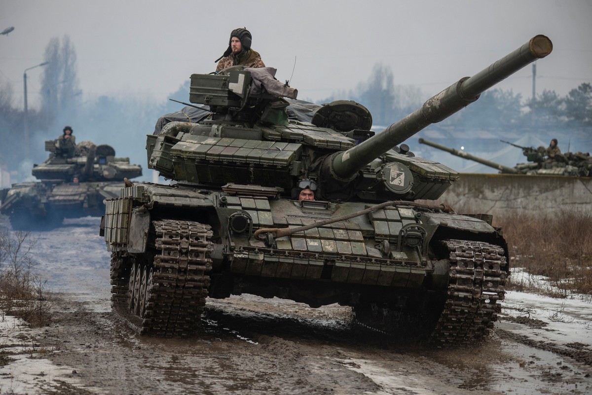 Окупанти за добу втратили майже 1000 солдатів, три гвинтокрили і літак – війна в Україні 25 січня