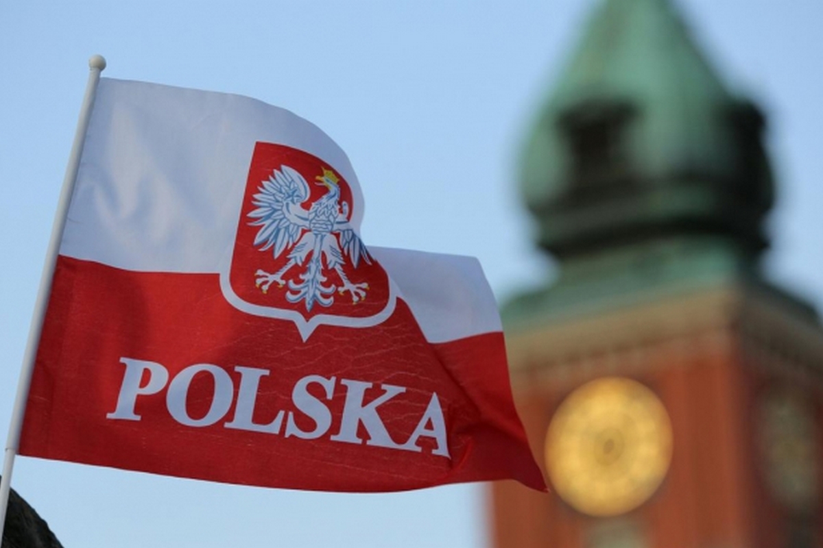 Нова допомога для біженців у Польщі – як отримати виплати 450 євро