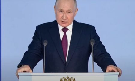 Багато кашляв і нив: що сказав Путін 21 лютого у своєму посланні до федеральних зборів