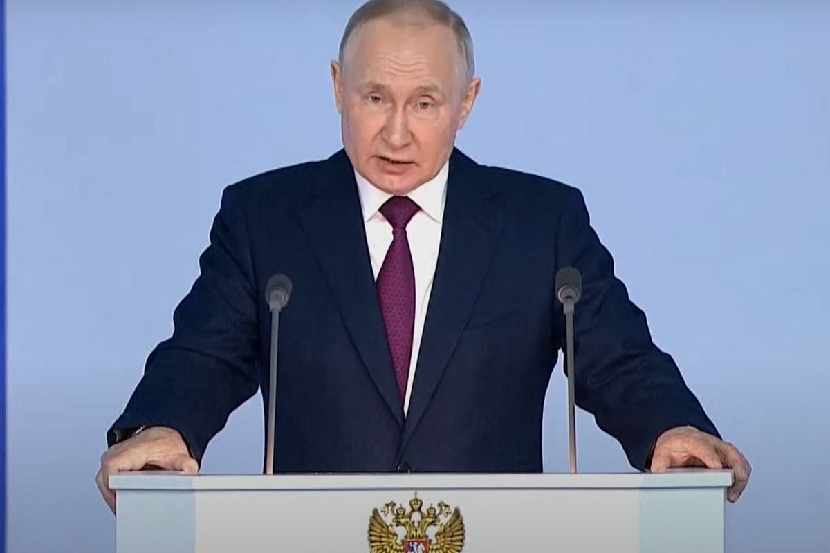 Багато кашляв і нив: що сказав Путін 21 лютого у своєму посланні до федеральних зборів