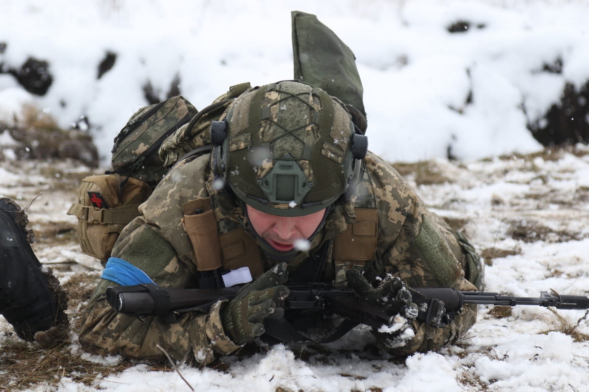 Ворог наступає на чотирьох напрямках і готується до нового наступу – війна в Україні 2 лютого