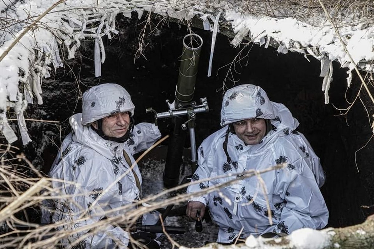 Ворог зазнає великих втрат, до Лазурного завезли 200 росгвардійців – війна в Україні 13 лютого