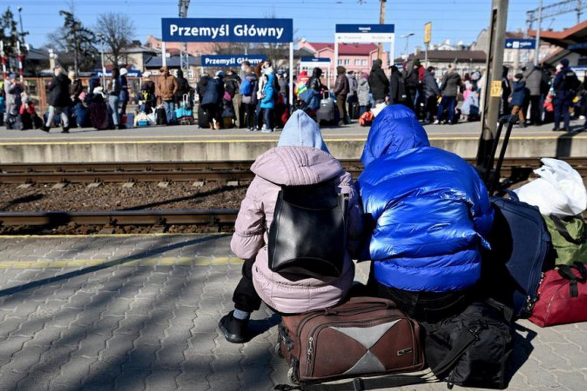 Що зміниться для біженців після отримання "карти побиту" у Польщі