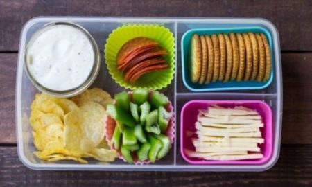 10 смачних перекусів для школярів - з чого скласти корисний ланчбокс