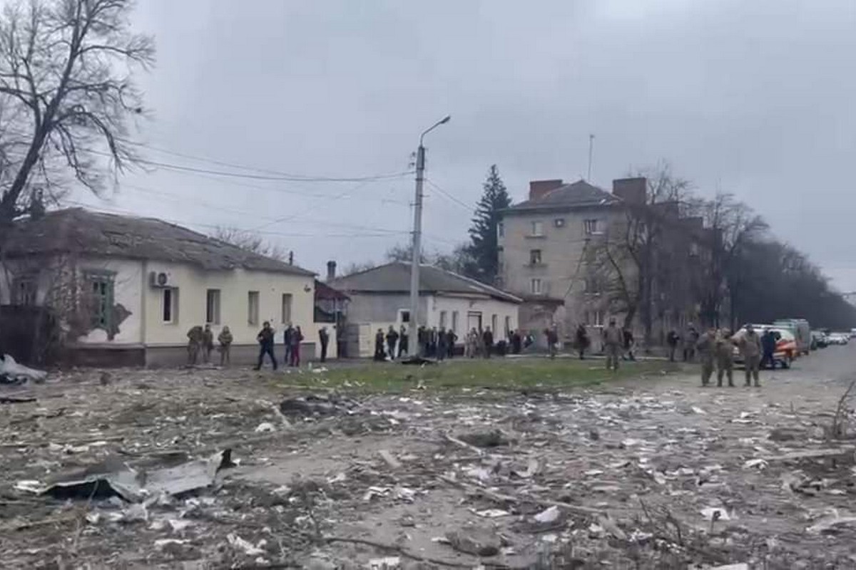 Слов’янськ і Дружківка під ворожим вогнем: є загиблі, багато поранених, жахливі руйнування (фото, відео)