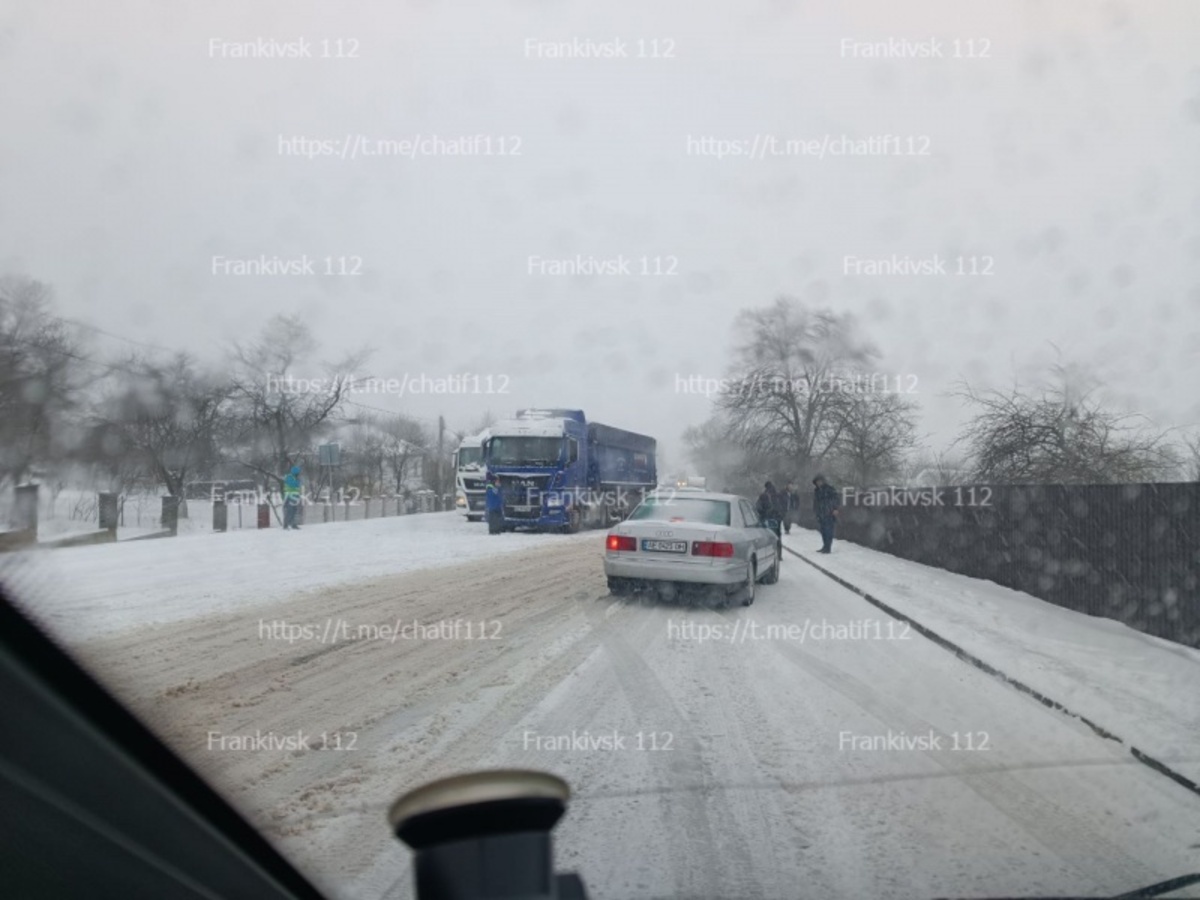 Погода в Україні 6 квітня: західні регіони засипало снігом - фото і відео негоди