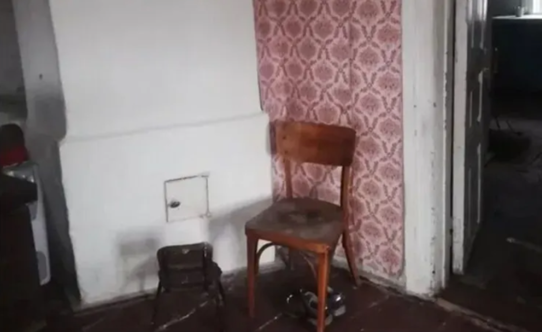 На Дніпропетровщині продають будинок за 15 тисяч гривень – який вигляд має житло (фото)
