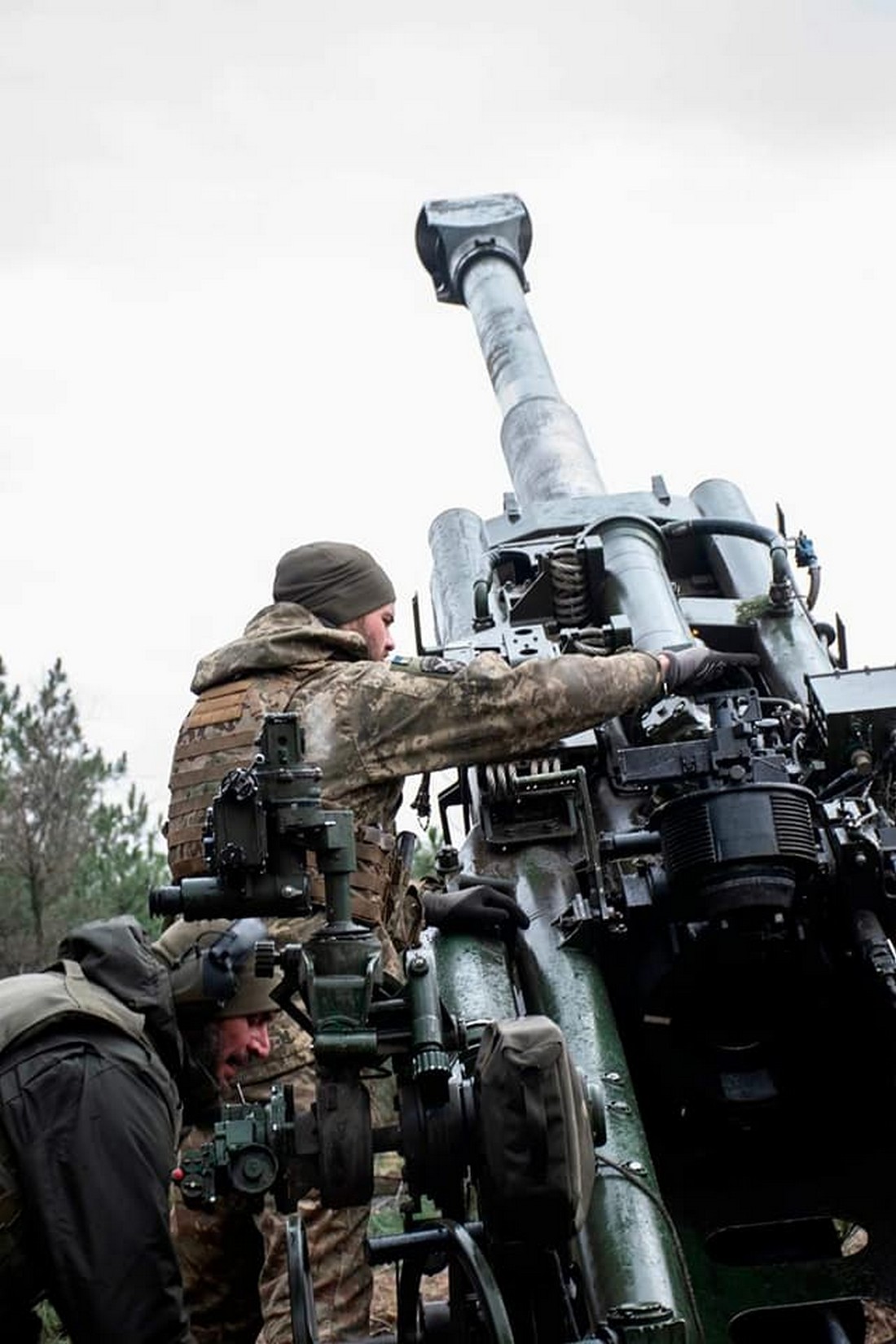 Ракетний терор росії і гарячі бої на Донбасі: що відбувається на фронті 10 квітня