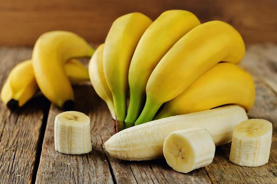 Чому не можна їсти банани щодня – 5 причин