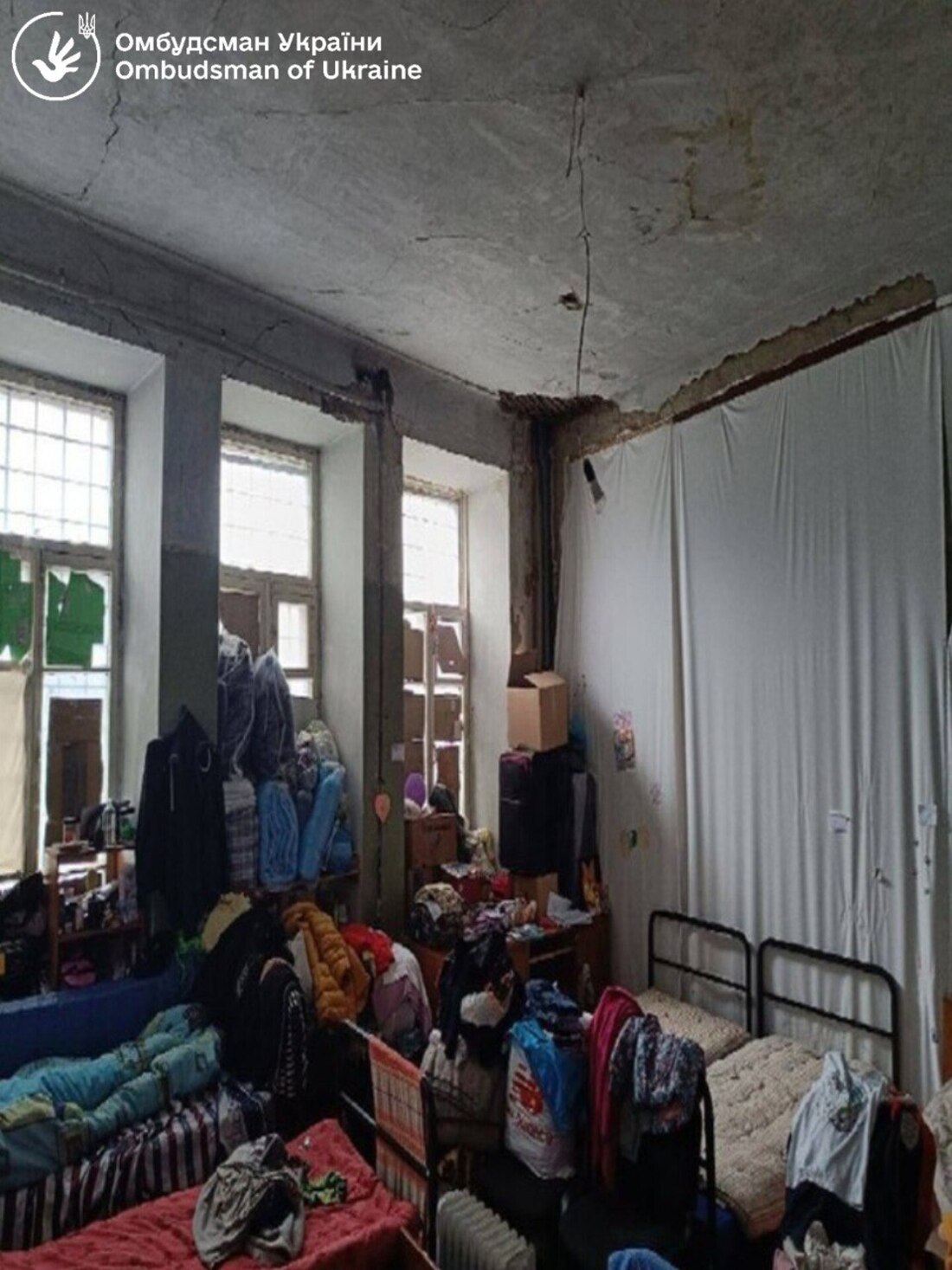 На Дніпропетровщині переселенці живуть в жахливих умовах - пліснява та грибок у кімнатах (фото)