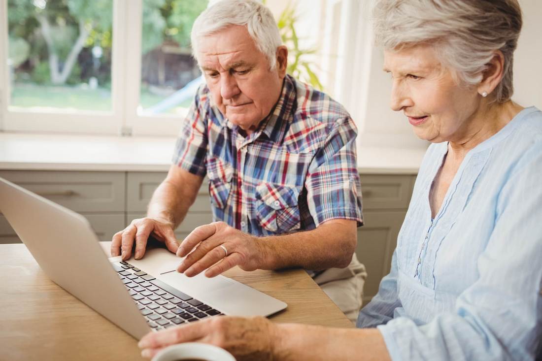 пенсіонери за кордоном можуть отримувати пенсії