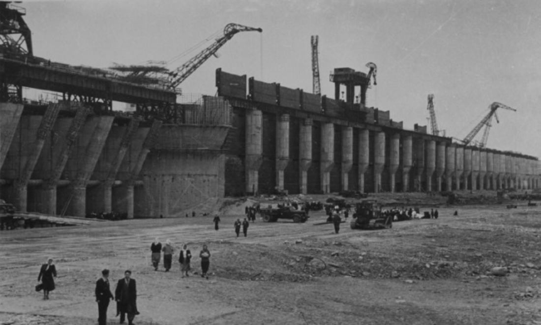 Будівництво Каховської ГЕС, 1955 рік