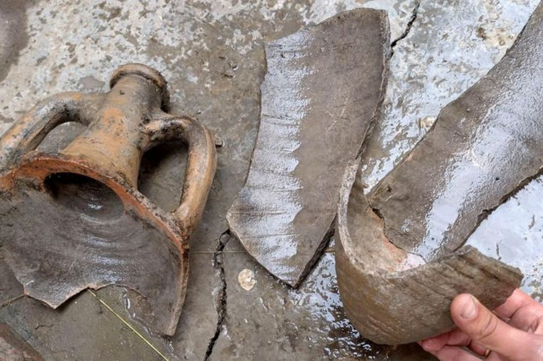 Каховське водосховище – на дні знайшли кістки мамонта та предмети часів Візантії